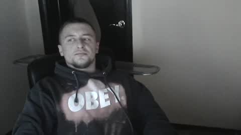 Snapshot of lev1ngston chatting on February 2025 08:02:02 PM lev1ngston online show from February 2025 08:02:02 PM