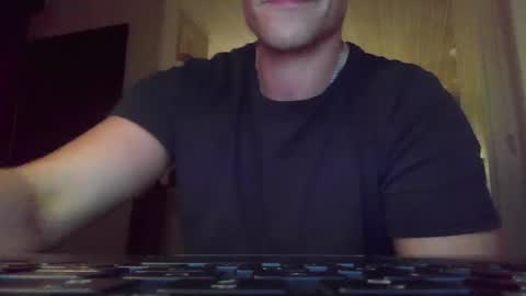 levaithen369 online show from December 2025 09:45:01 PM