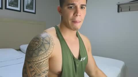 levelingg online show from November 2025 02:35:01 AM