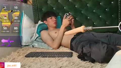 Levi  online show from February 2025 09:57:01 PM