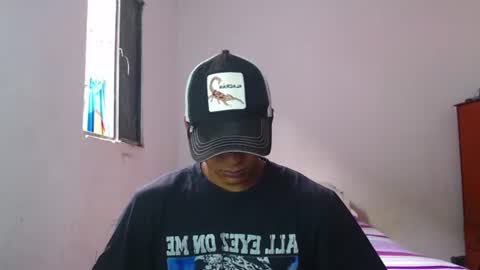 Snapshot of lewis_ly chatting on June 2026 01:46:01 PM i am lewis ly EDUARDO MEMDOZA15 online show from June 2026 01:46:01 PM