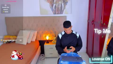 Snapshot of lewishamiltom chatting on March 2025 06:37:01 PM lewis online show from March 2025 06:37:01 PM