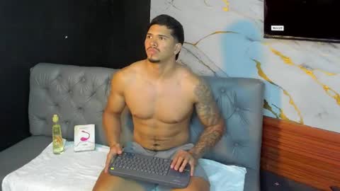 lewis online show from May 2026 07:04:01 AM