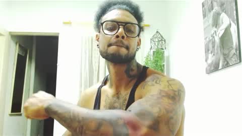 Lewis Strong online show from February 2025 12:17:01 AM