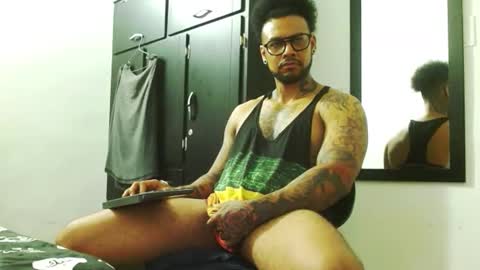 Lewis Strong online show from November 2025 06:21:01 PM