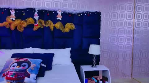 LexaDeRuso online show from December 2025 12:43:01 PM