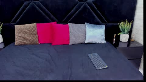 lexa online show from April 2026 06:46:02 PM