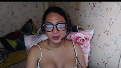 Snapshot of lexi09822 chatting on June 2026 07:27:02 PM Hev Lexi online show from June 2026 07:27:02 PM