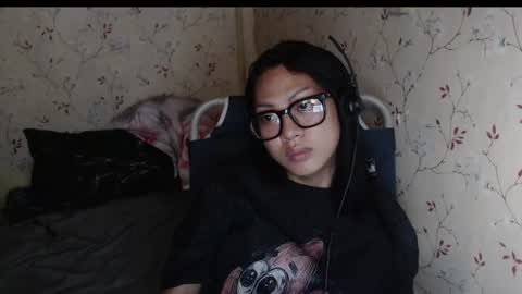 Snapshot of lexi09822 chatting on July 2026 04:19:01 AM Hev Lexi online show from July 2026 04:19:01 AM