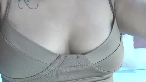 Gabrielle online show from February 2025 02:46:01 PM