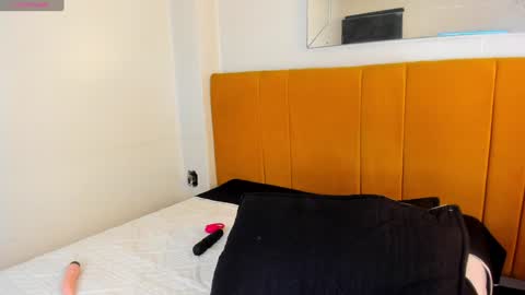 Lexi Howard  online show from January 2025 06:57:02 AM