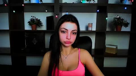 Alexia online show from February 2025 11:49:01 AM