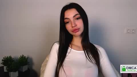 Alexia online show from October 2025 02:40:02 PM