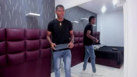 Snapshot of lexianddeker chatting on October 2025 07:03:02 PM Lexi Derek online show from October 2025 07:03:02 PM