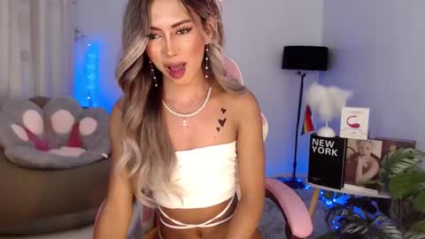 lexie_loveee online show from February 2025 04:53:01 PM