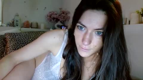 lexiel0veswood online show from May 2026 01:42:02 PM