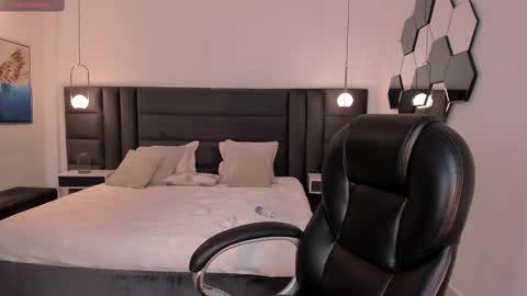 Snapshot of lexiewayne chatting on February 2025 07:59:02 PM Lexie online show from February 2025 07:59:02 PM