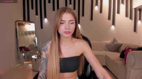 Snapshot of lexiewayne chatting on March 2025 08:00:01 PM Lexie online show from March 2025 08:00:01 PM