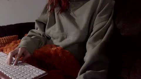 Alexia L. online show from November 2025 06:11:02 AM