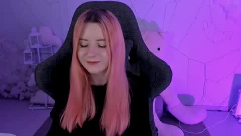 Snapshot of lexiwenford chatting on January 2025 06:16:02 AM Lexi Wenford NO NUDE GODDESS online show from January 2025 06:16:02 AM