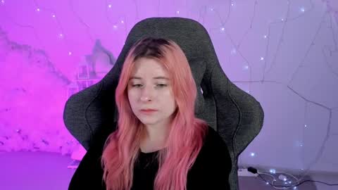 Snapshot of lexiwenford chatting on January 2025 08:57:02 AM Lexi Wenford NO NUDE GODDESS online show from January 2025 08:57:02 AM