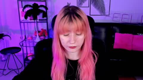 Snapshot of lexiwenford chatting on January 2025 09:25:02 AM Lexi Wenford NO NUDE GODDESS online show from January 2025 09:25:02 AM