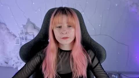 Snapshot of lexiwenford chatting on February 2025 09:04:01 AM Lexi Wenford NO NUDE GODDESS online show from February 2025 09:04:01 AM