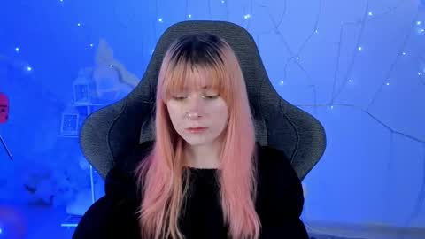 Snapshot of lexiwenford chatting on February 2025 05:58:01 AM Lexi Wenford NO NUDE GODDESS online show from February 2025 05:58:01 AM