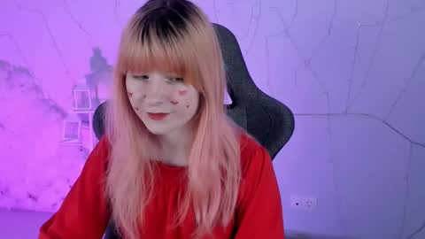 Snapshot of lexiwenford chatting on February 2025 05:51:02 AM Lexi Wenford NO NUDE GODDESS online show from February 2025 05:51:02 AM