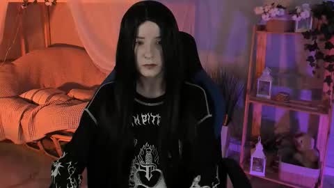 Snapshot of lexiwenford chatting on September 2025 04:05:02 AM Lexi Wenford NO NUDE GODDESS online show from September 2025 04:05:02 AM