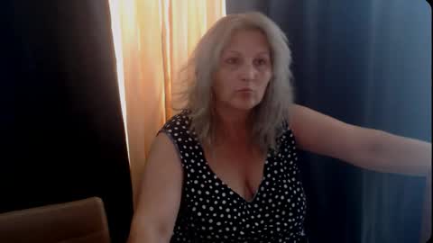Snapshot of lexxa_blond chatting on September 2025 11:21:02 AM Hannah online show from September 2025 11:21:02 AM