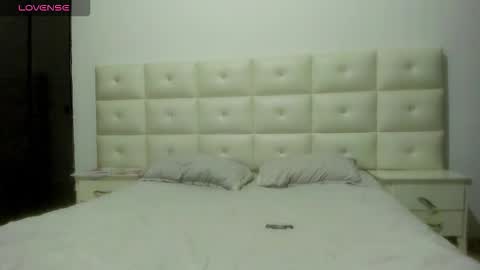 LEXXI online show from November 2025 08:40:01 PM