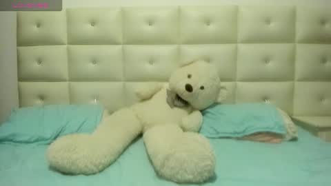 LEXXI online show from November 2025 06:09:02 PM