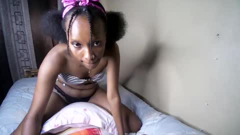 Lexy online show from November 2025 03:57:01 PM