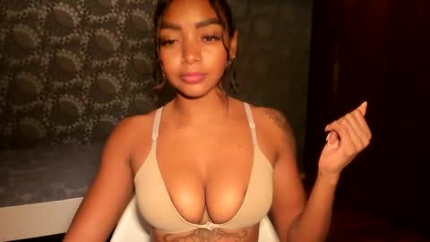 LEXY - Independent account online show from November 2025 11:26:02 PM