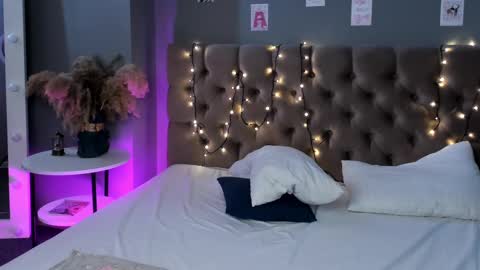 Lexy online show from February 2025 10:39:02 AM