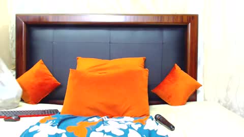 Silindile Caroline Madlala online show from January 2025 09:22:01 PM