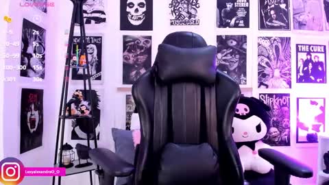 LexyJoyce online show from September 2025 09:20:01 PM