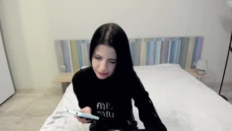 lexyswett online show from January 2025 01:28:01 PM