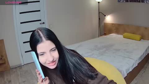 lexyswett online show from February 2025 05:03:02 PM