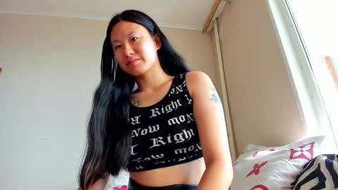 Leya online show from June 2026 04:01:02 AM
