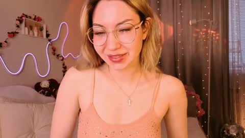 Lily online show from April 2026 07:45:01 AM