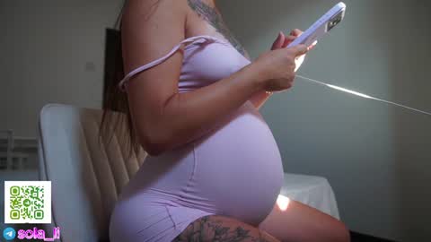 Snapshot of leyla_ly chatting on August 2026 03:05:01 AM Leyla ly Ill be here Tuesday Thursday Friday Saturday Sunday online show from August 2026 03:05:01 AM