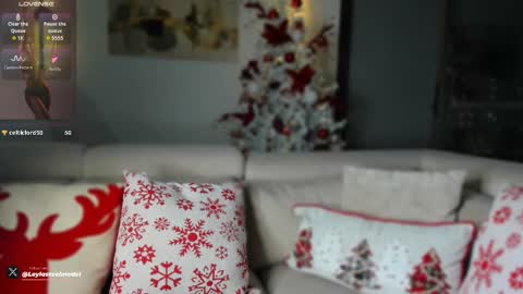 Snapshot of leyla_steel chatting on December 2025 11:09:02 PM INSTA leylasteel model online show from December 2025 11:09:02 PM