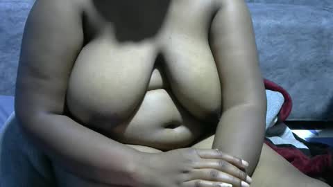 leylapleasure online show from December 2025 10:18:02 PM