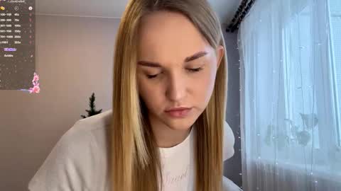 Mia online show from January 2026 12:32:01 PM