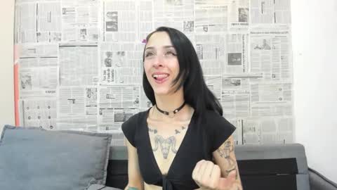 lhiamfitt online show from December 2024 06:57:02 PM