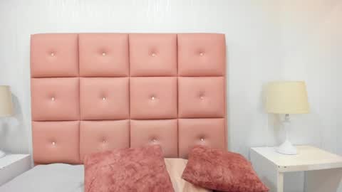 lhiamfitt online show from January 2025 02:36:01 PM