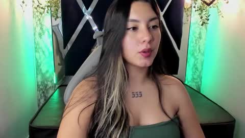 Snapshot of lia_14_ chatting on February 2025 11:34:02 AM Lia online show from February 2025 11:34:02 AM