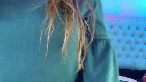 Lia  online show from March 2026 03:41:02 AM